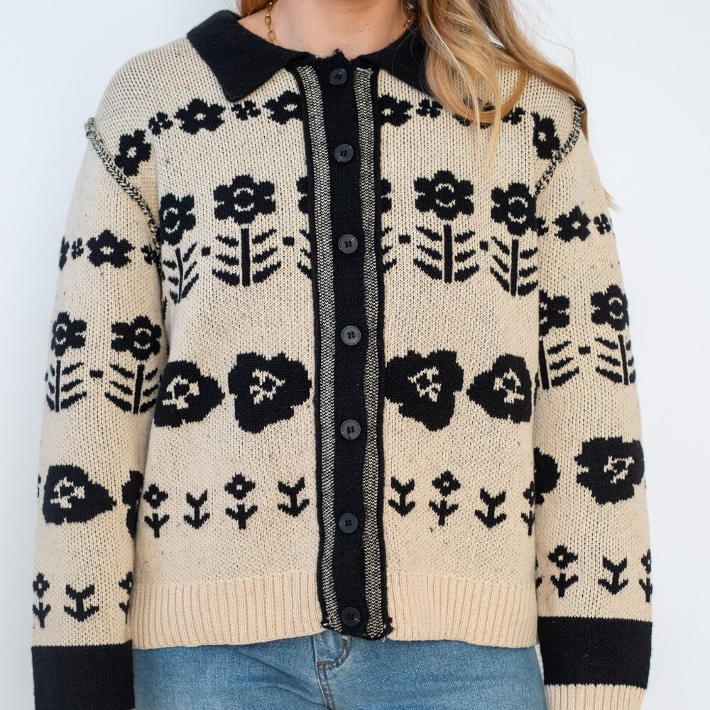 Floral Jacquard Knit Cardigan